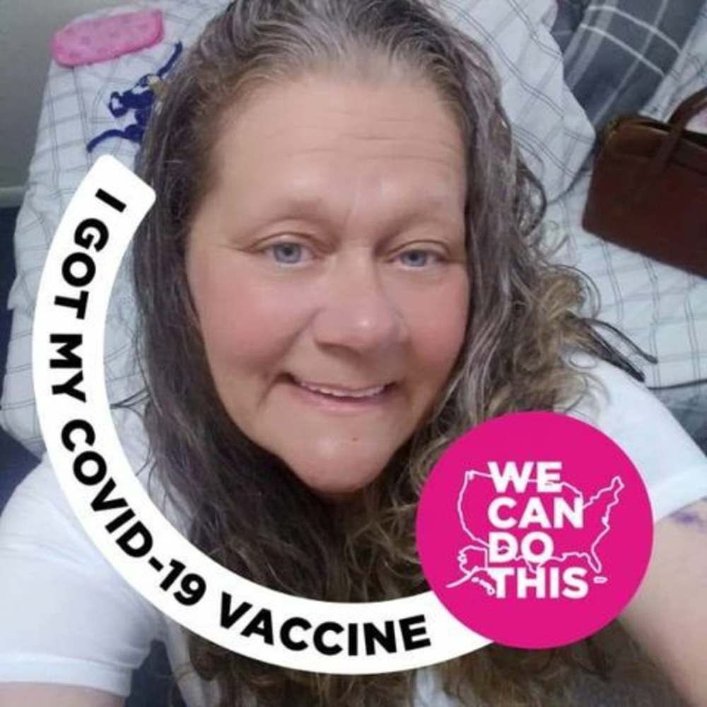 Meet your Posher, Lorrie